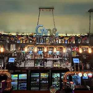 2* Inn Dockers